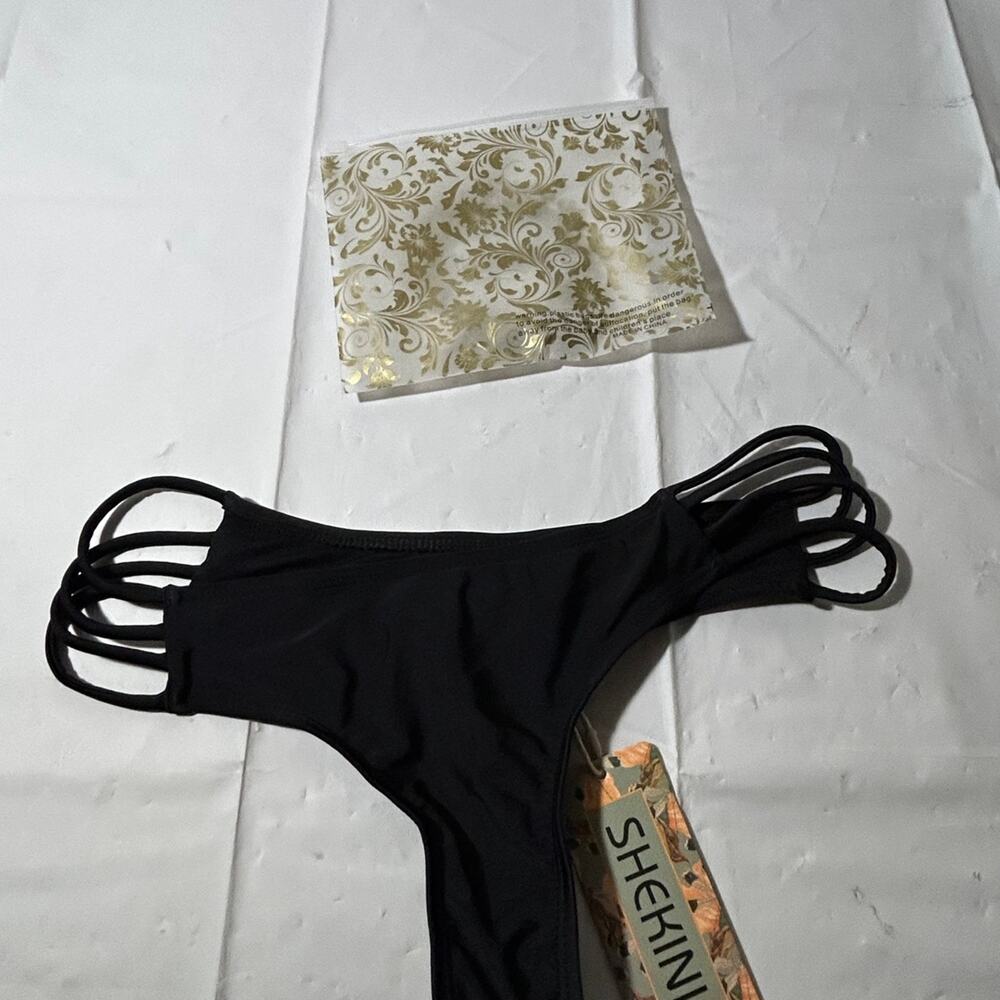 Shekini Bottoms